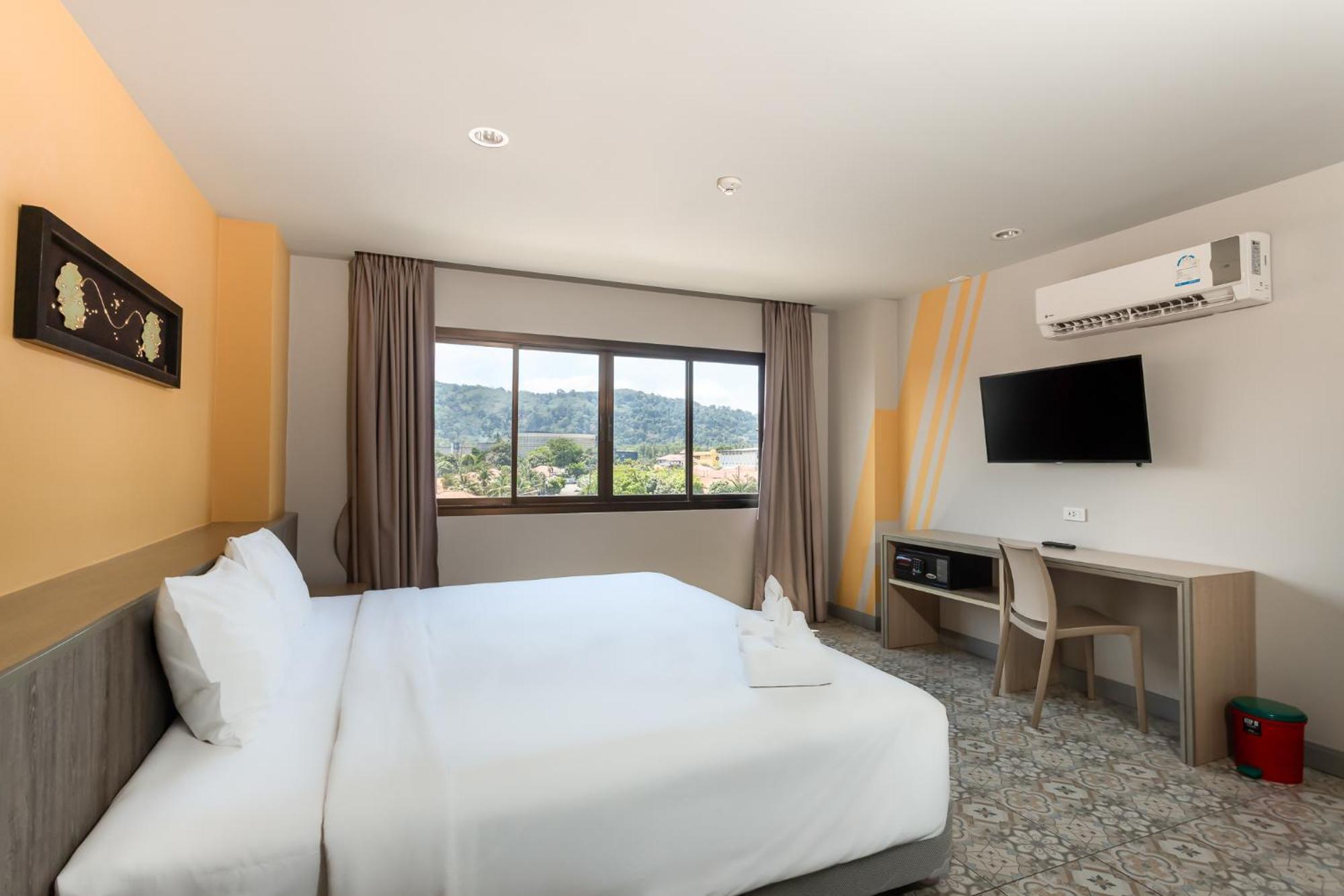 Recenta Suite Phuket Suanluang Bagian luar foto