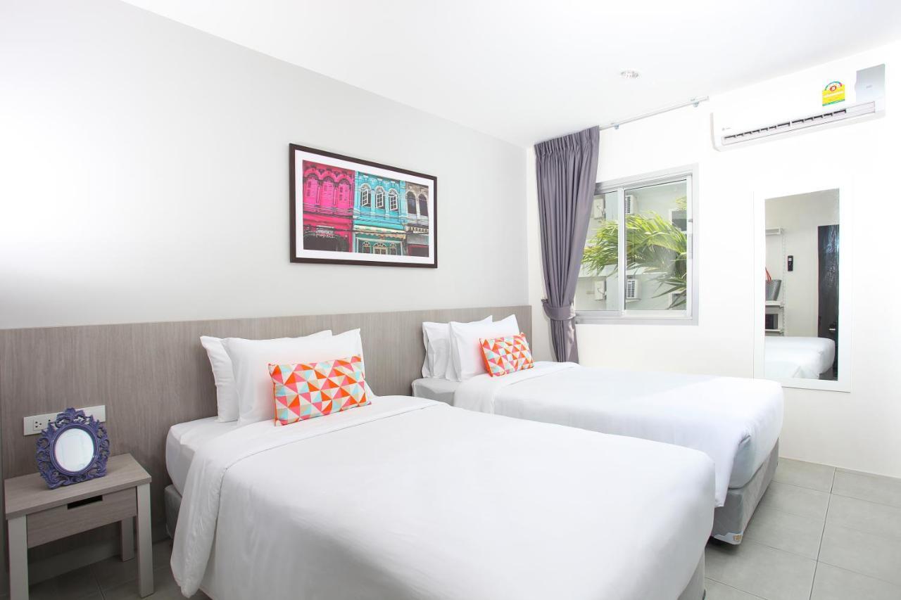 Recenta Suite Phuket Suanluang Bagian luar foto